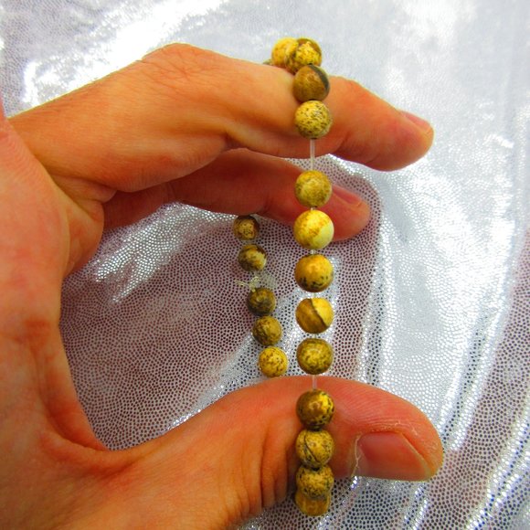 Picture Jasper 6mm Round 7" Stretchy Gemstone Bracelet - Picture 3 of 3